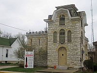 USA - Carlinville IL - Historic Macoupin County Jail (1865) (10 Apr 2009)